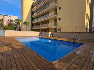 Pis  Avenida de montserrat. Alto standing en 2 liena de mar con piscina