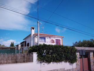 Chalet en Bellvei. Chalet en bellvei  baronia de mar !!!