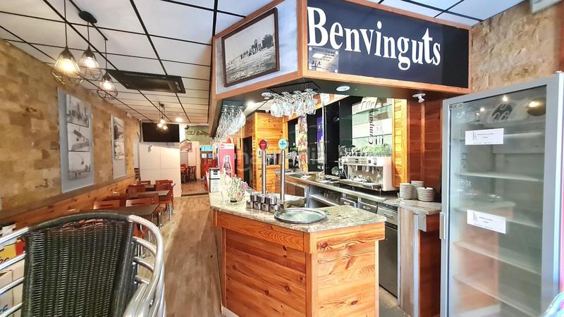 Foto 40b75e75-edc8-4d27-8950-1a2ef3544e8b. Traspaso local comercial bar restaurante en alquiler con traspaso en el centro!!!! en Vendrell (El)