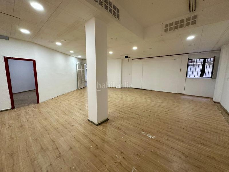 Foto 10cd7498-ee26-414d-99ab-c7686edf0cac. Local comercial a Centre Vendrell (El)