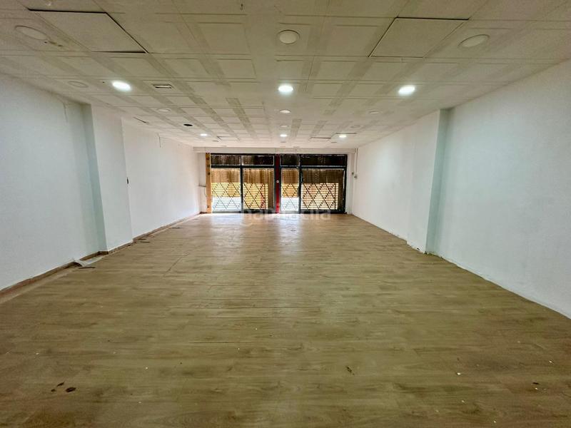 Foto 8df9890d-633a-424e-bcb1-83f58796300b. Local comercial a Centre Vendrell (El)
