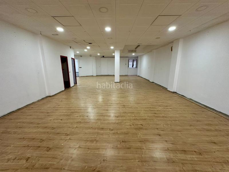 Foto a36a8ad6-065a-451d-89e0-96ba3891137f. Local comercial a Centre Vendrell (El)