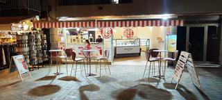Lloguer Local Comercial a Calafell Platja. Cafeteria en traspaso en primera linea!!!