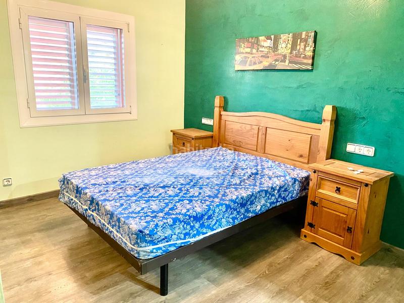 Foto 5ab6d923-5f48-4a32-bc84-afe6dead6084. Casa adosada fantastica adosada en el puig!!! en Centre Vendrell (El)