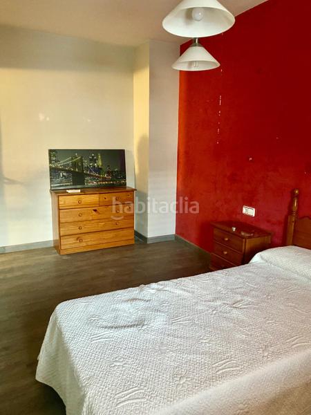 Foto 749a9f27-fb42-4572-8b8d-bf279fb45eea. Casa adosada fantastica adosada en el puig!!! en Centre Vendrell (El)