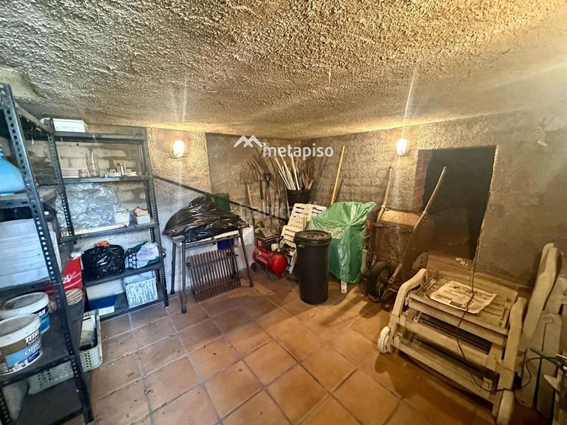 Foto 3dfe32be-3cf5-439b-830e-92e3cd5efe76. Xalet amb aparcament piscina a Els Masos - Els Garrofers Coma-ruga