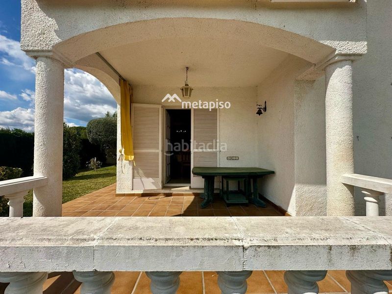 Foto 44439de0-7f1c-4c8e-9d90-e8cfafd55e98. Xalet amb aparcament piscina a Els Masos - Els Garrofers Coma-ruga