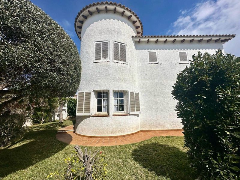 Foto a824f6f9-1896-4ba5-8f51-a94e0cb33b6b. Xalet amb aparcament piscina a Els Masos - Els Garrofers Coma-ruga