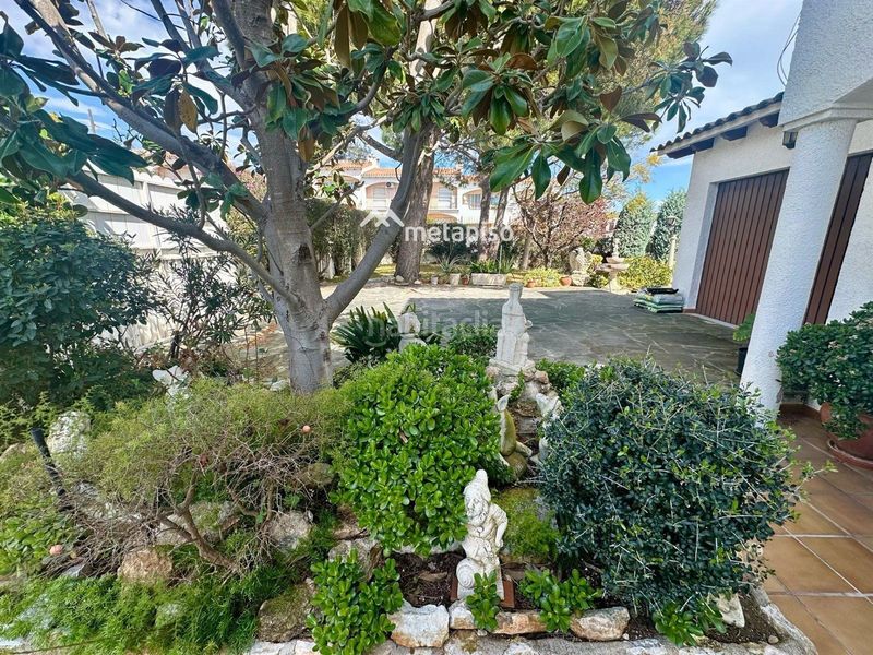 Foto f1d1cbd3-5c1e-4e0a-acc0-da84e6df0047. Xalet amb aparcament piscina a Els Masos - Els Garrofers Coma-ruga