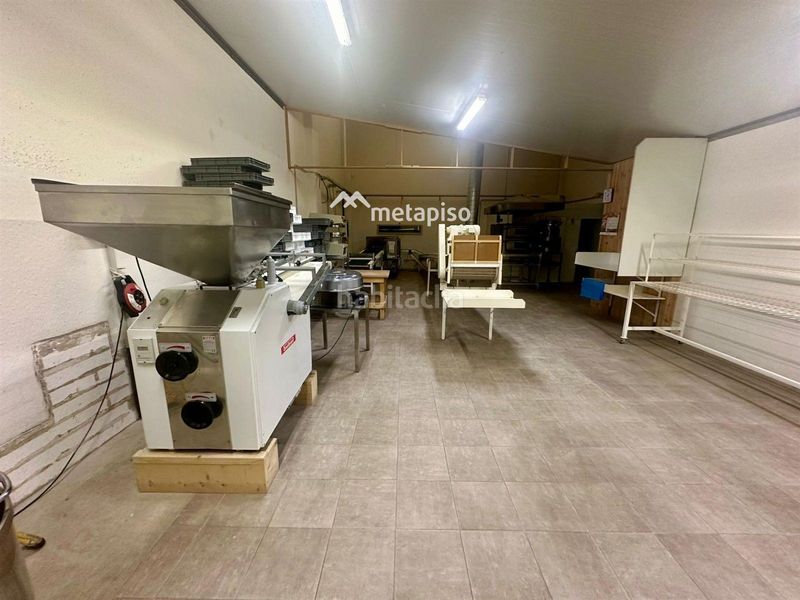 Foto 3b93ea33-c6e6-4cd1-96ed-658974ae5b5c. Local comercial a Centre Vendrell (El)