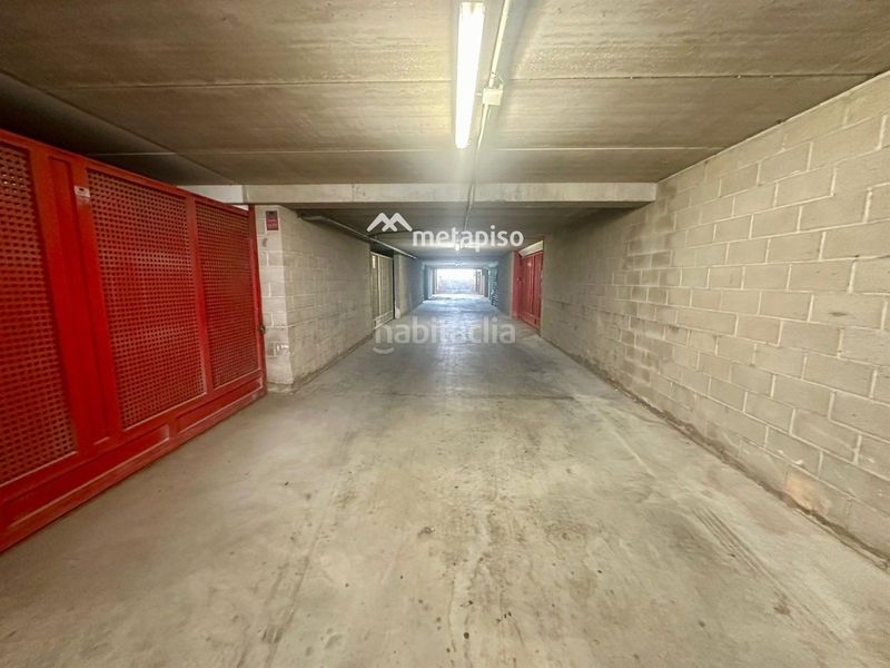 Foto 555f5907-462c-4d85-b56d-e0478478091d. Local comercial a Centre Vendrell (El)