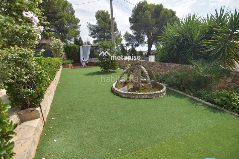 Foto 04a82441-4ed1-45eb-8176-ae174b054115. Casa amb piscina a Montmell (El)