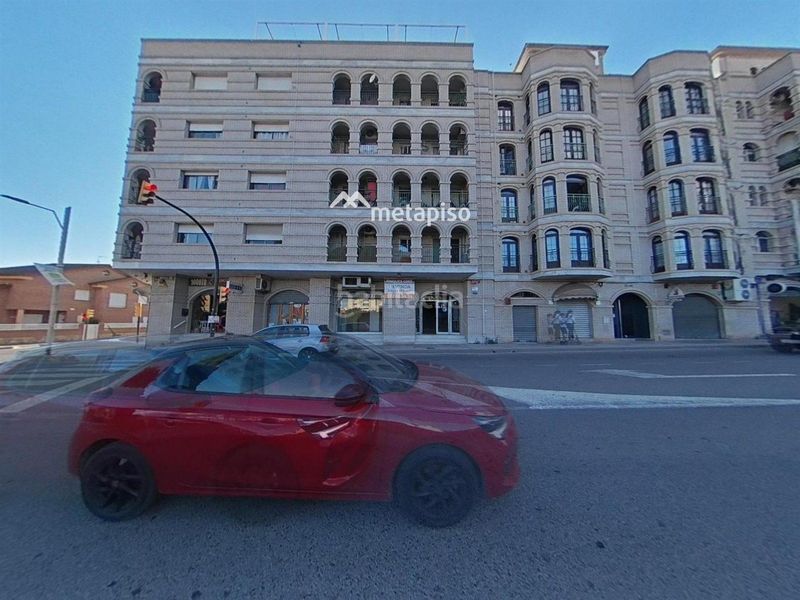 Foto c2c17cd6-bb3c-48c2-b1cd-23f23129e992. Local comercial  en venta en el tancat en Vendrell (El)