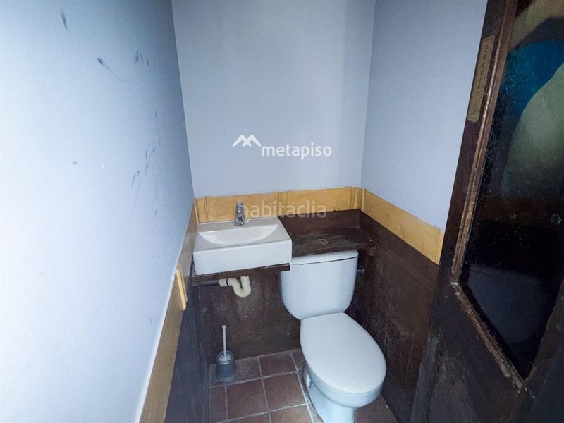 Foto 1997b5d0-8b1d-438c-a84b-2356ae0e7aee. Local comercial a Calafell platja Calafell