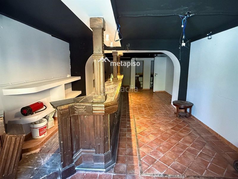 Foto 294423e0-695d-4d06-bac8-bde6c8bd12fe. Local comercial a Calafell platja Calafell