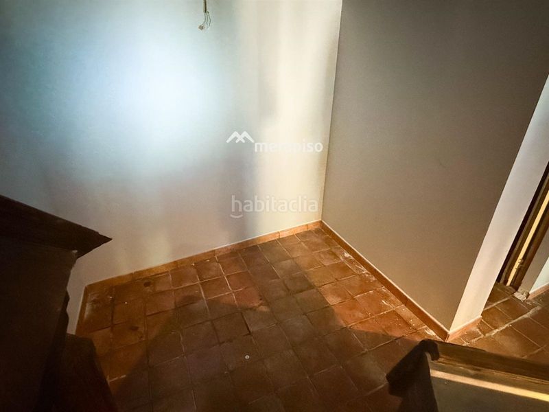 Foto 35bb81fe-98f7-4696-8bd0-fc27c4502547. Local comercial a Calafell platja Calafell