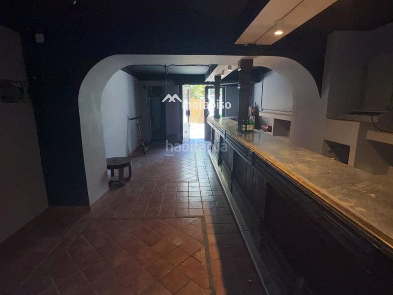 Foto effb17c5-8019-49a2-b589-d36f15a5f84f. Local comercial a Calafell platja Calafell