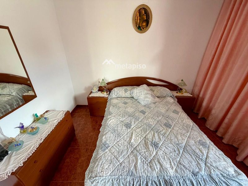 Foto b0f3bbbf-ca89-4433-a73c-bf40d4b832c0. Xalet a Centre Vendrell (El)