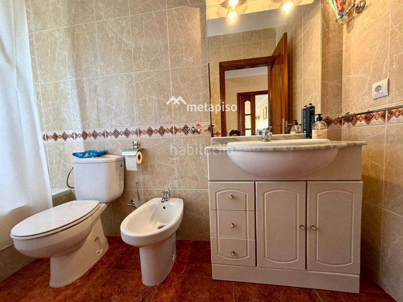 Foto c00cb155-e7a9-465b-a57c-67ae94d4a21a. Xalet a Centre Vendrell (El)