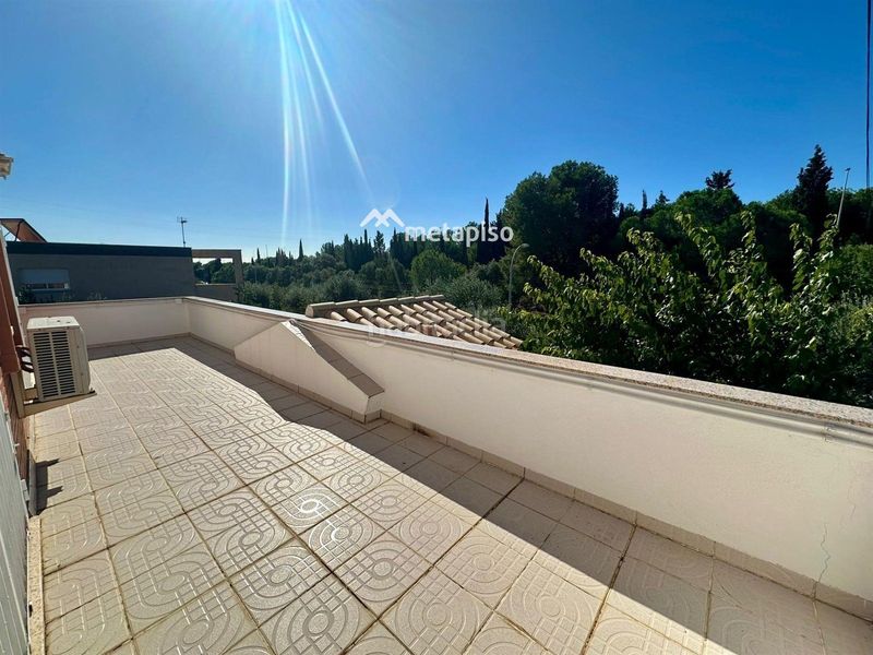 Foto 1c7e87a9-8bd3-4f08-8e56-30746f9fdea4. Xalet amb calefacció aparcament piscina a Els Masos - Els Garrofers Coma-ruga