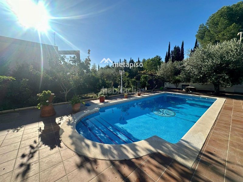 Foto 5a16ec2d-652d-47aa-ab0b-40d2e66436c6. Xalet amb calefacció aparcament piscina a Els Masos - Els Garrofers Coma-ruga