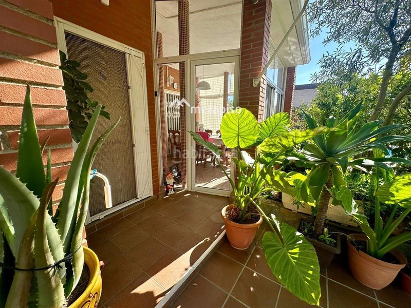 Foto 763ab1ca-b138-487c-801b-881954f311c3. Xalet amb calefacció aparcament piscina a Els Masos - Els Garrofers Coma-ruga