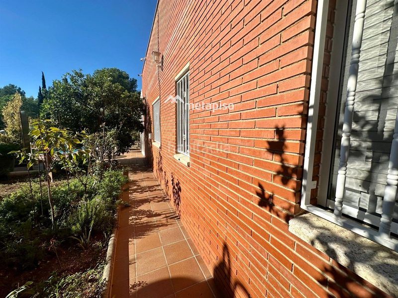 Foto 7941b83a-3f41-4e02-a1b9-e0e9fbb16015. Xalet amb calefacció aparcament piscina a Els Masos - Els Garrofers Coma-ruga