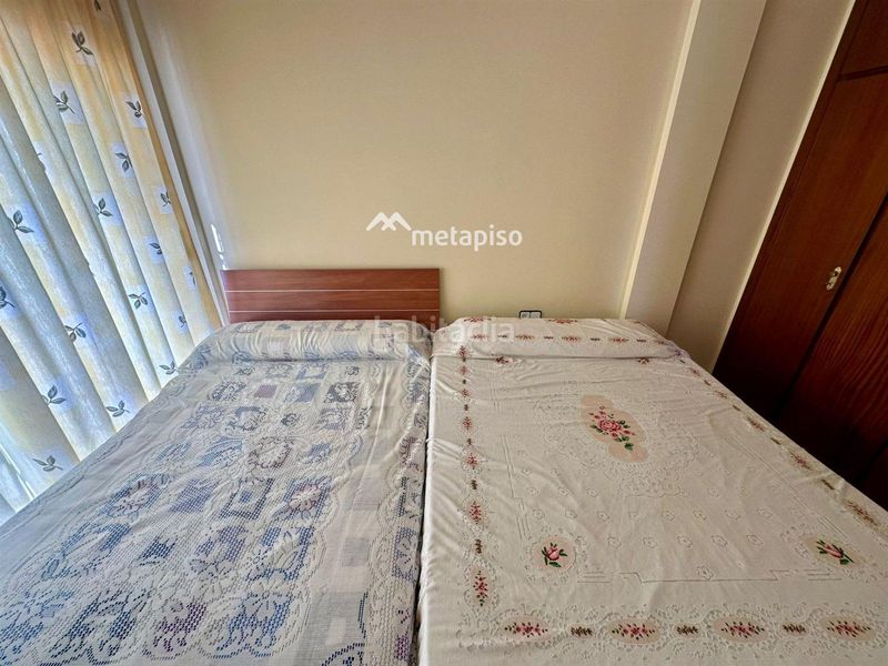 Foto ffa5c5dc-13a7-4b88-b76a-28af3c6c6206. Xalet amb calefacció aparcament piscina a Els Masos - Els Garrofers Coma-ruga