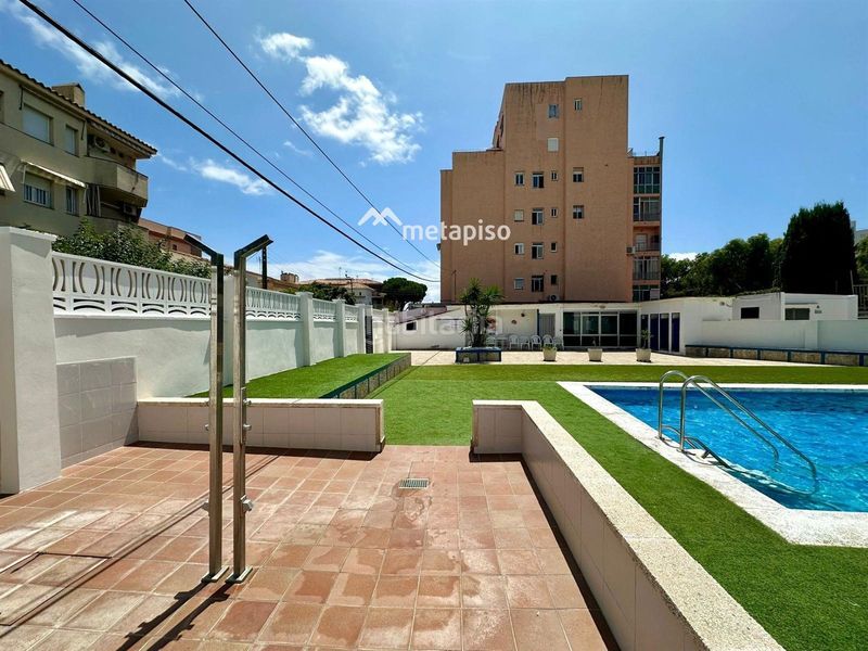 Foto 551e37b4-906a-4810-bb9c-a65335aae622. Pis amb piscina a Sant Salvador Coma-ruga