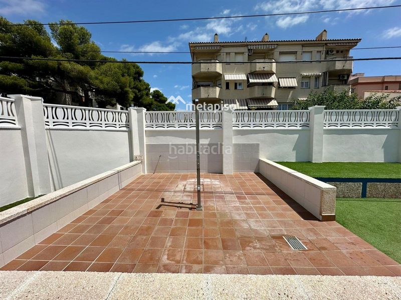 Foto 6d02fd65-ac2d-4782-96f9-927b426b2610. Pis amb piscina a Sant Salvador Coma-ruga