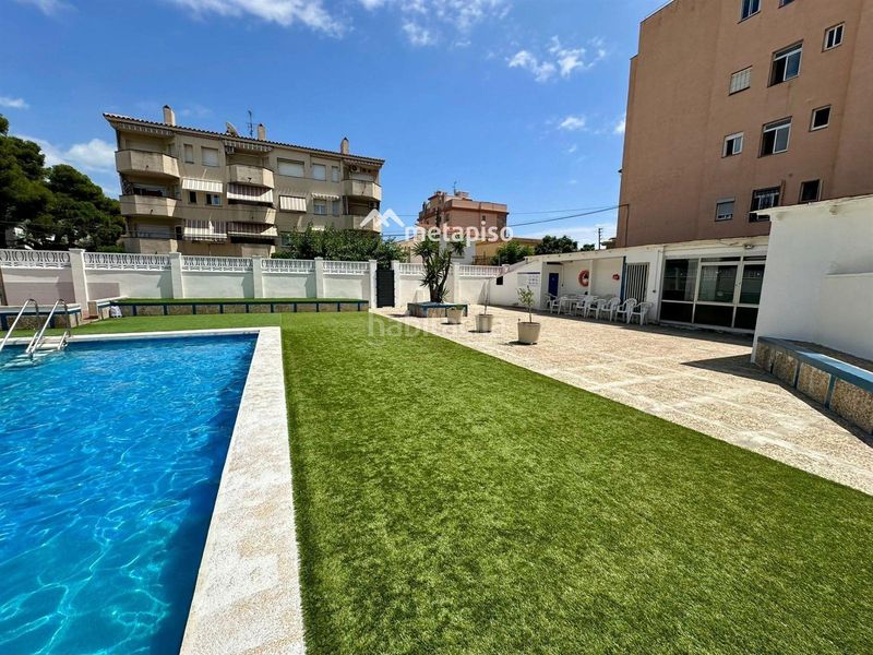 Foto ab764e5c-b710-460c-8782-17b6a5be63e5. Pis amb piscina a Sant Salvador Coma-ruga
