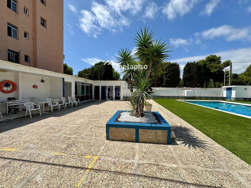 Foto ff4f4df3-289c-4577-a28a-baab36614c89. Pis amb piscina a Sant Salvador Coma-ruga