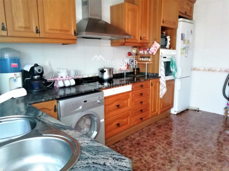 Foto 8e20a050-31a0-473a-b58a-50957178fa50. Casa adossada amb calefacció aparcament a Arboç (L´)