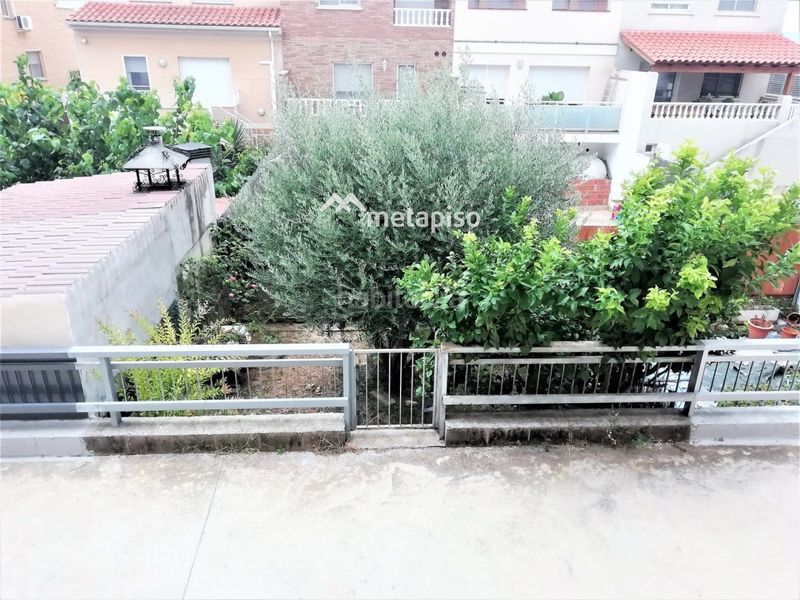 Foto e5613d33-9c65-46c6-9ec4-a72328d7a0ab. Casa adossada amb calefacció aparcament a Arboç (L´)