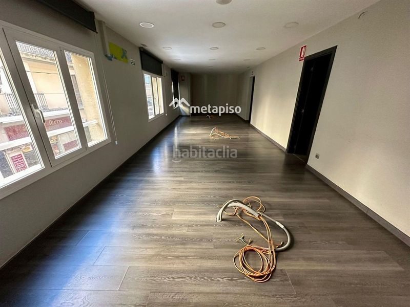 Foto 8093d44a-e1b4-42a8-b72c-370ea4405164. Ufficio in Eixample Tarragona