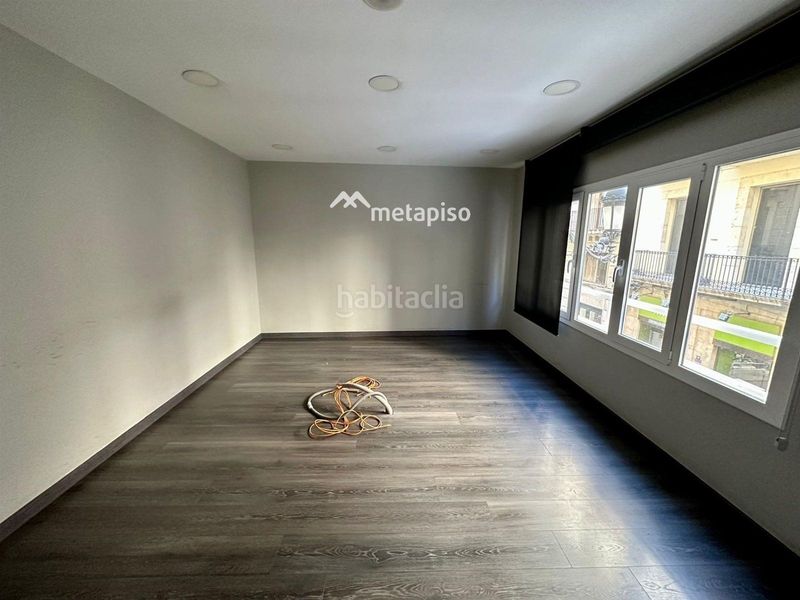 Foto b500842c-6dfc-4e31-a777-8cc69f447e1b. Ufficio in Eixample Tarragona