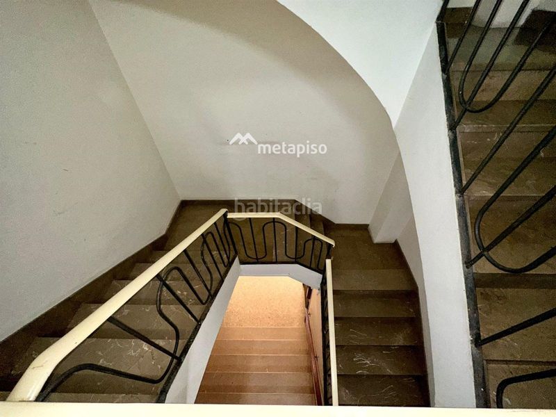 Foto d1b49cbf-07ba-47dd-b40a-5a0af487da26. Ufficio in Eixample Tarragona