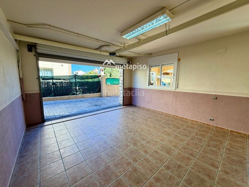 Foto 6086a3a0-25b1-4dde-84a4-83d5f76e4893. Xalet amb calefacció aparcament piscina a La Franquesa-Oasis Park Vendrell (El)