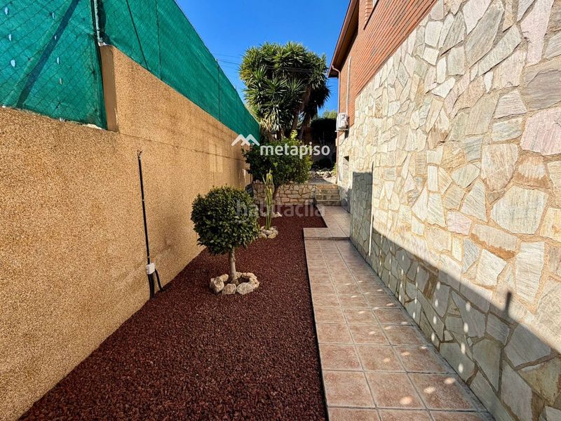 Foto aea060b9-d2ca-4f48-9b28-0be4a91a1400. Xalet amb calefacció aparcament piscina a La Franquesa-Oasis Park Vendrell (El)