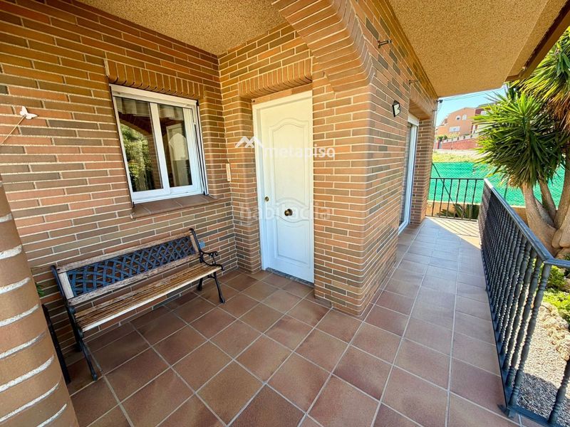 Foto dceae9a0-52b5-441d-8bfb-70cb566023b8. Xalet amb calefacció aparcament piscina a La Franquesa-Oasis Park Vendrell (El)