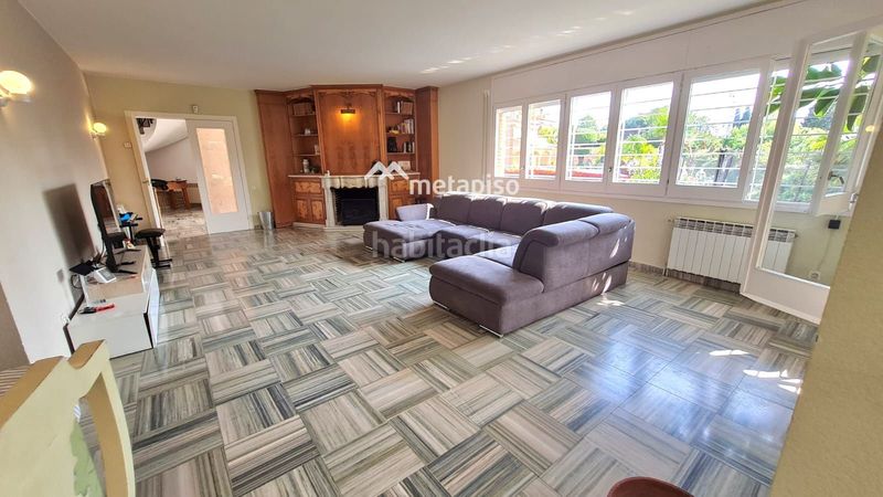 Foto 48f8d130-bc93-4f1b-9f66-6bf08801346f. Xalet amb calefacció a Coma-ruga platja Coma-ruga