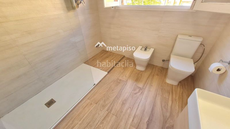 Foto c28cbf52-4b2a-4a86-a3f4-141825e2391c. Xalet amb calefacció a Coma-ruga platja Coma-ruga