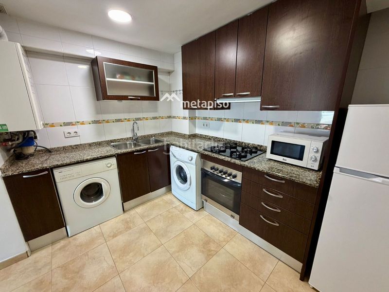 Foto bc3cd600-25a5-46d4-bd44-477e0c211e8f. Pis amb calefacció aparcament a Centre Vendrell (El)