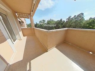 Etagenwohnung  Illa de buda de l. Piso amplio y luminoso de 3 habitaciones dobles con terrazas y p