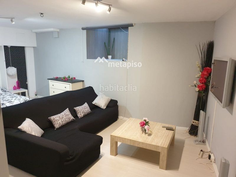 Foto 69a7ce4b-21e0-45e7-b2f2-719b0f3621b6. Casa adossada amb calefacció piscina a Roda de Barà