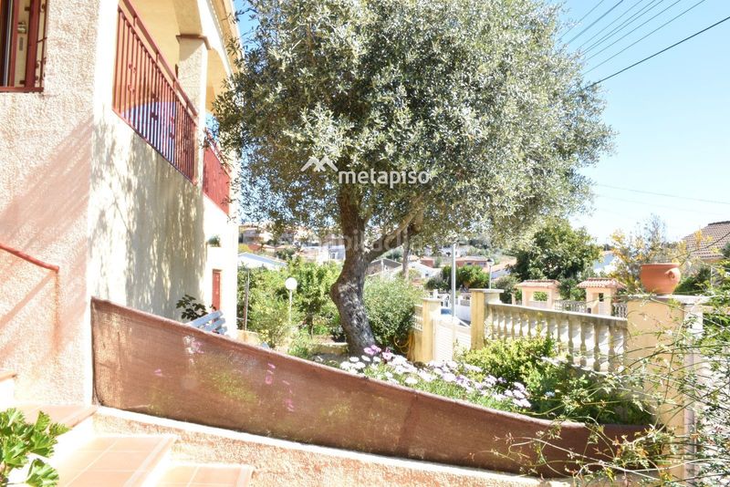 Foto 8c5cc477-c230-47ae-8ea7-77e595bf9d6e. Xalet amb calefacció a Nou Vendrell Vendrell (El)