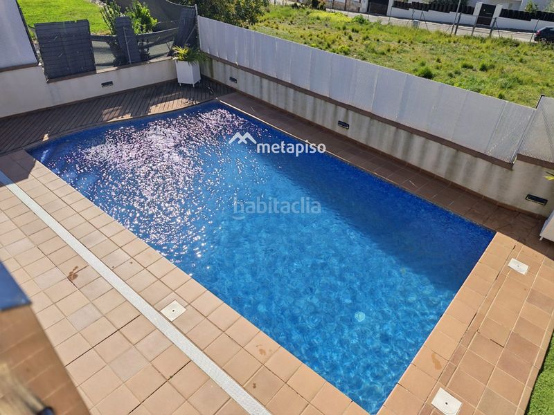 Foto 242fbad6-f295-40dd-b8ac-60a3bd21c8d3. Chalet en Ciutat jardí Bonanova Calafell