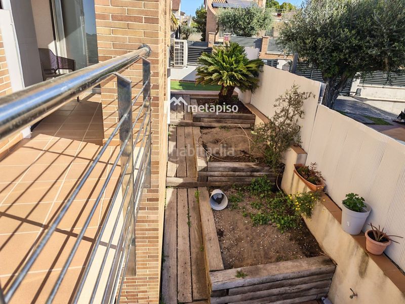 Foto 9827f7b6-4ed3-4224-9d17-a2ba42ae477f. Chalet en Ciutat jardí Bonanova Calafell