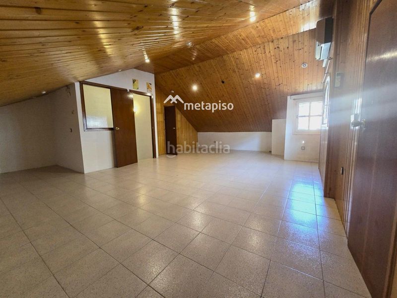 Foto 6ac7712c-5cea-4896-921a-849b566640fa. Casa adossada amb calefacció aparcament a El Tancat-Mas d´en Gual Vendrell (El)