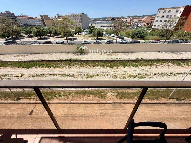 Foto 56902fc2-2084-4169-82c7-f307d1ecaf88. Pis amb calefacció aparcament a Centre Vendrell (El)